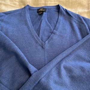 Merino wool Brooks brothers v neck sweater